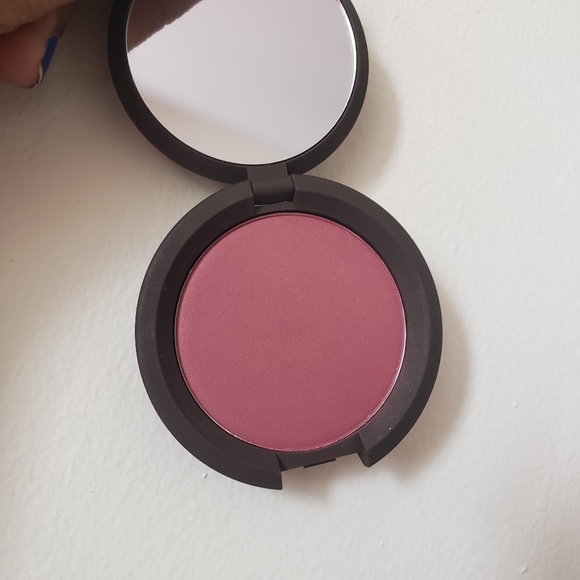 BECCA Other - Becca mineral blush in Nightingale BECCA Other - Becca mineral blush in Nightingale